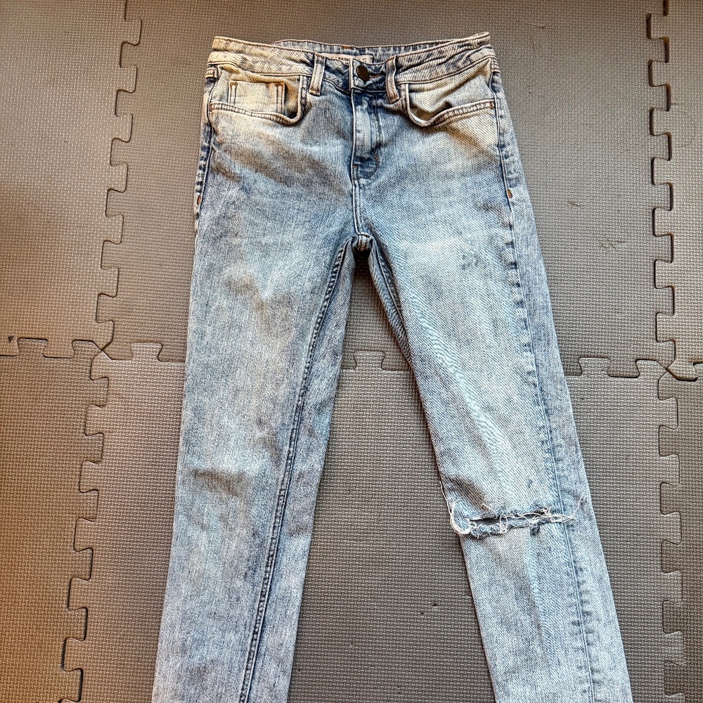 Zara Basic Z1975 Denim Distressed Skinny Jeans